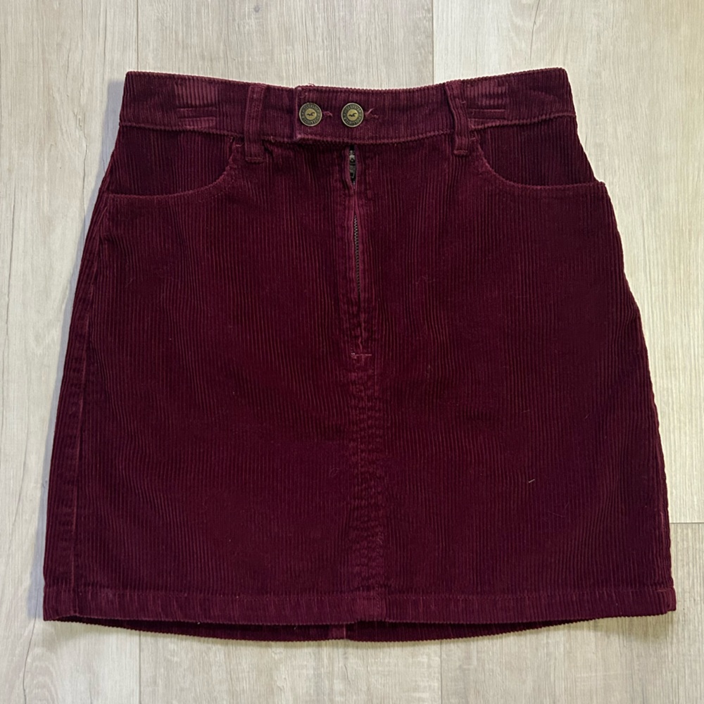 Hollister burgundy corduroy skirt